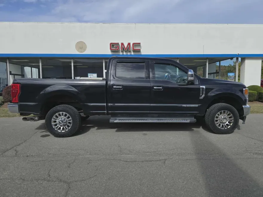 2020 Ford F-250 XLT photo 1