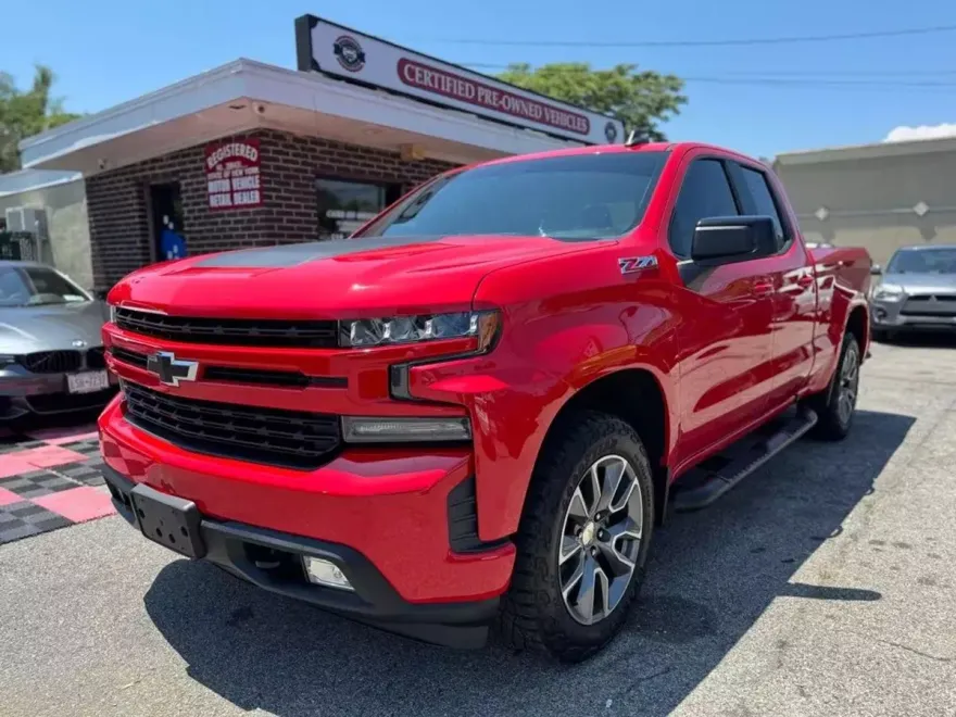 2020 Chevrolet Silverado 1500 RST photo 1