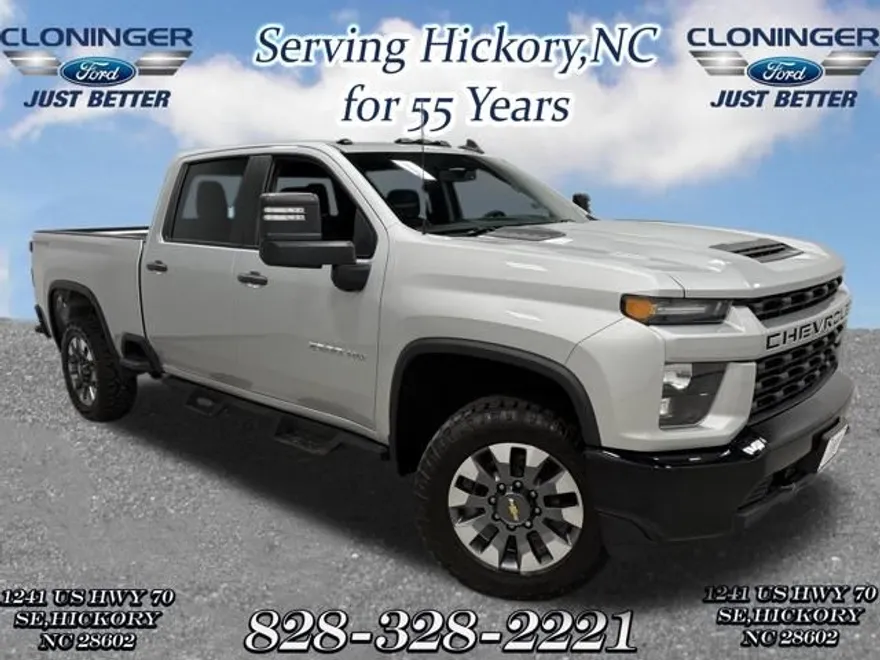 2022 Chevrolet Silverado 2500HD Custom photo 1