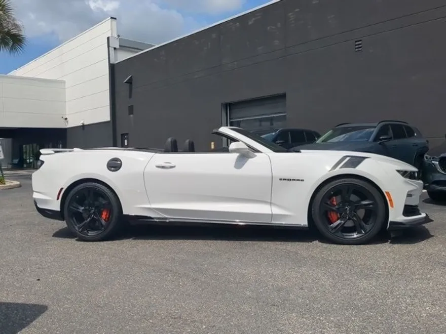 2022 Chevrolet Camaro 1SS photo 1