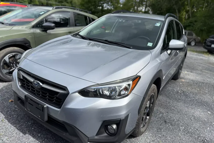 2020 Subaru Crosstrek Premium photo 1