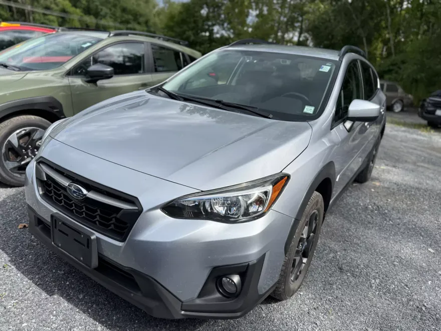 2020 Subaru Crosstrek Premium photo 1