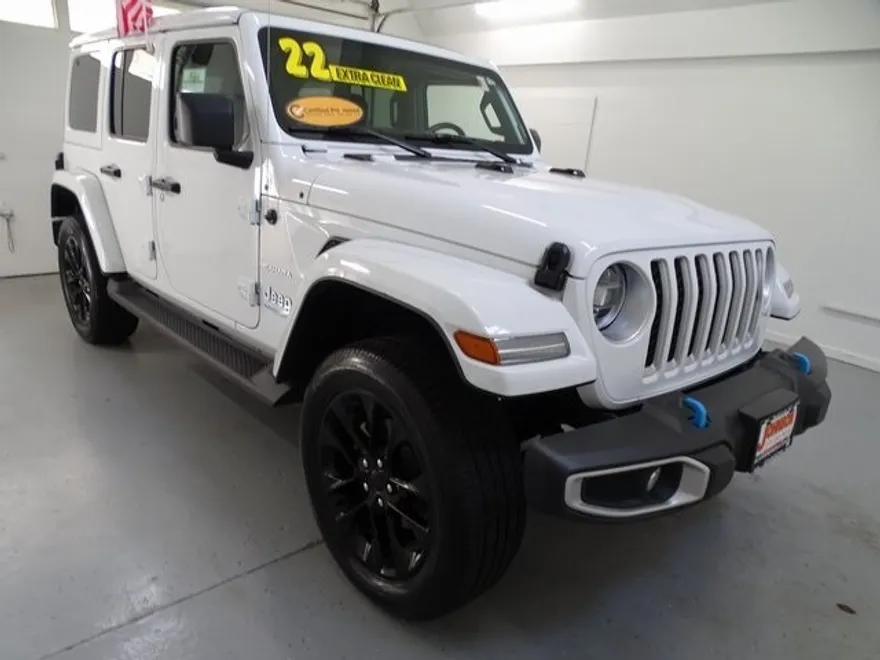 2022 Jeep Wrangler Unlimited Sahara 4xe photo 1