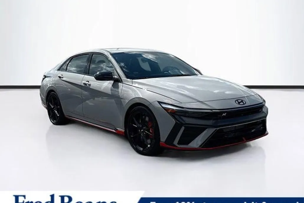 2025 Hyundai Elantra N photo 1