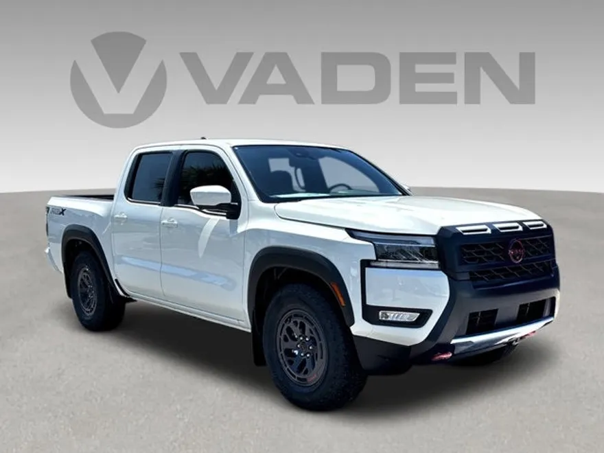 2025 Nissan Frontier PRO-X photo 1