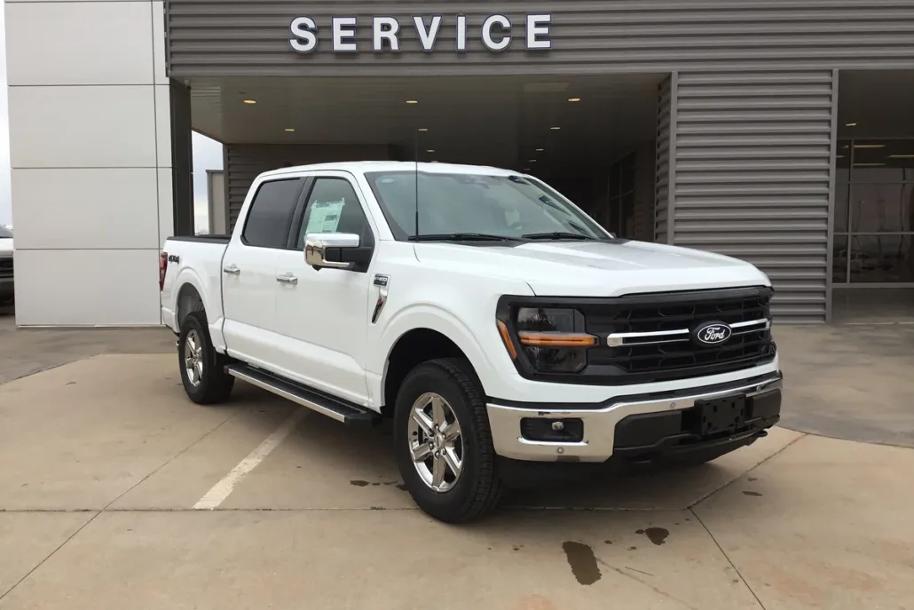 2024 Ford F-150 XLT photo 1