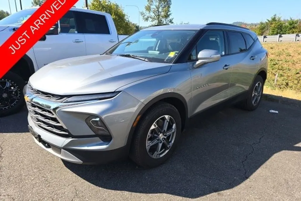 2024 Chevrolet Blazer 3LT photo 1