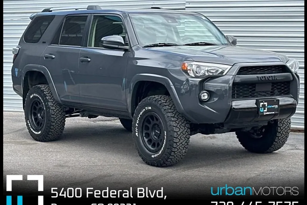 2024 Toyota 4Runner SR5 4WD photo 1