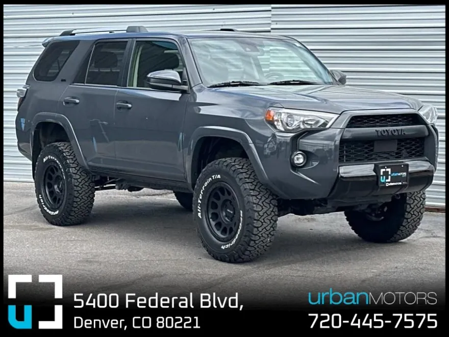 2024 Toyota 4Runner SR5 4WD photo 1