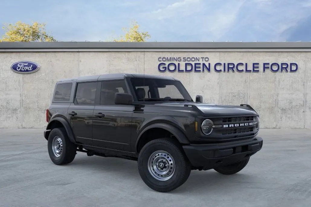 2025 Ford Bronco Base photo 1
