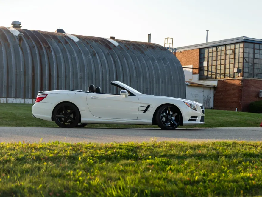 2013 Mercedes Benz SL 550 photo 1