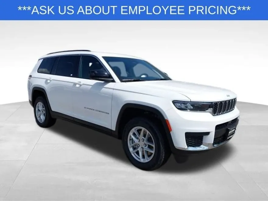 2025 Jeep Grand Cherokee Laredo X photo 1
