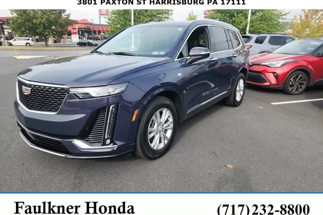 2025 Cadillac XT6 Luxury photo 1