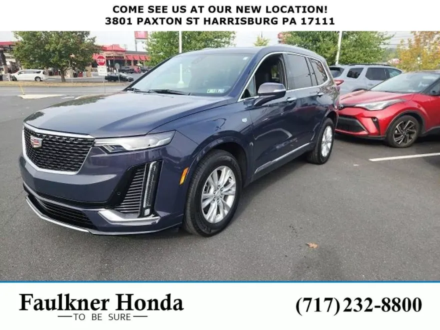 2025 Cadillac XT6 Luxury photo 1