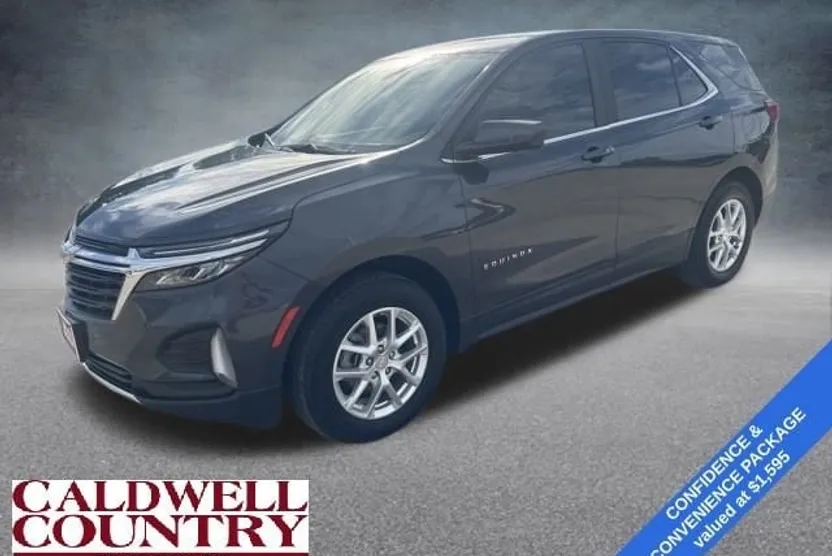 2023 Chevrolet Equinox LT photo 1