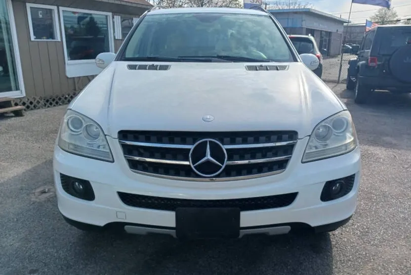 2006 Mercedes Benz ML 4MATIC photo 1