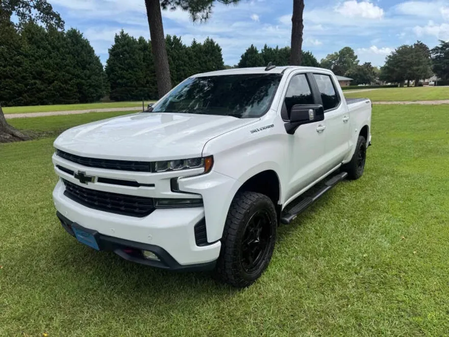 2019 Chevrolet Silverado 1500 RST photo 1
