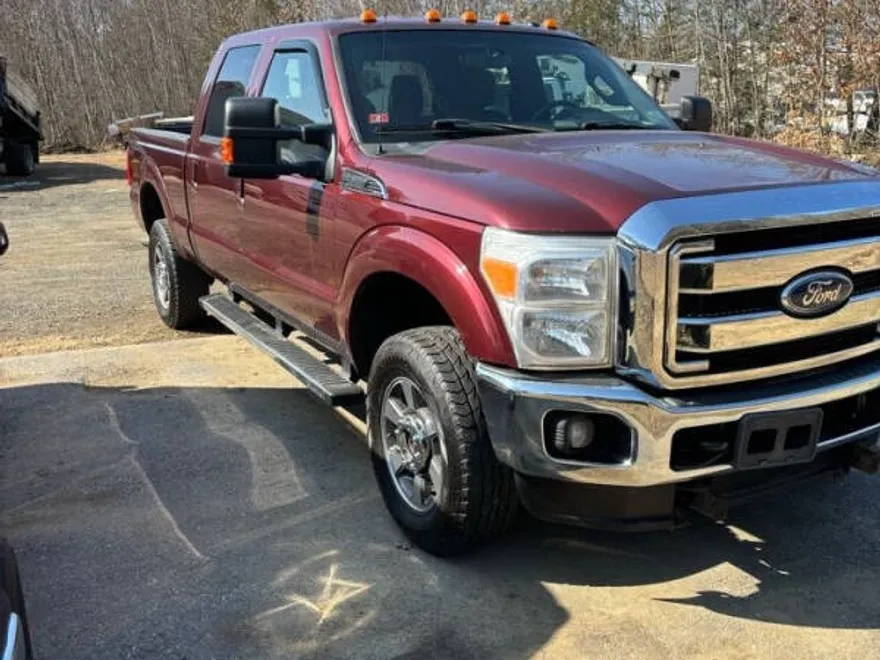 2011 Ford F-350 Lariat photo 1