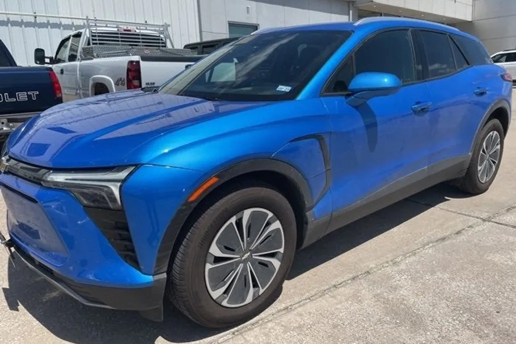 2024 Chevrolet Blazer EV photo 1