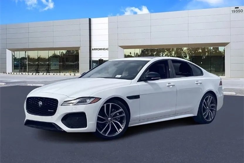 2024 Jaguar XF P300 R-Dynamic SE photo 1