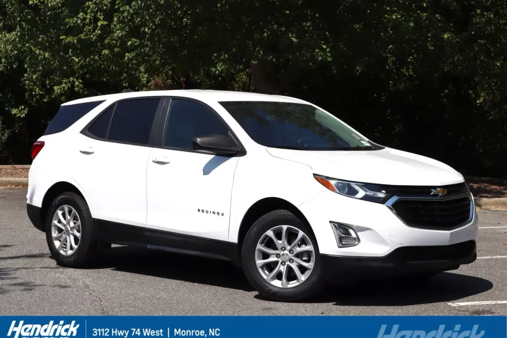 2020 Chevrolet Equinox LS photo 1