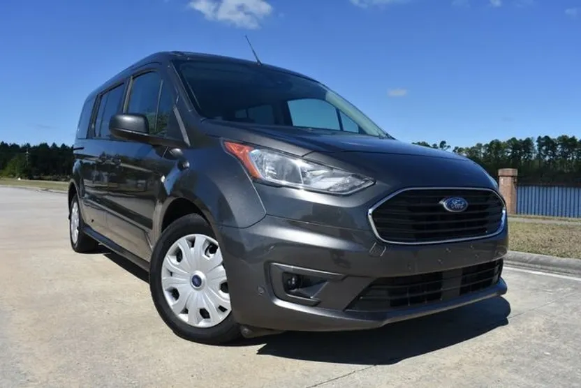 2019 Ford Transit Connect XLT photo 1