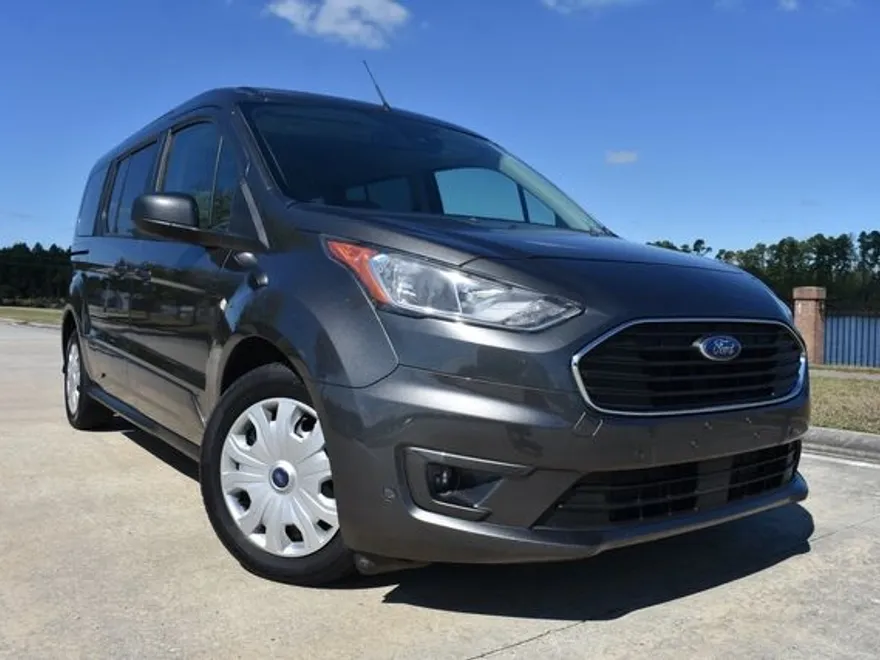 2019 Ford Transit Connect XLT photo 1