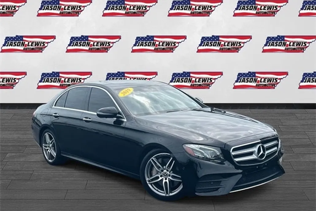 2019 Mercedes Benz E 300 photo 1