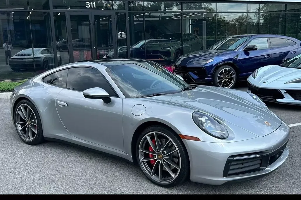2021 Porsche 911 4S photo 1