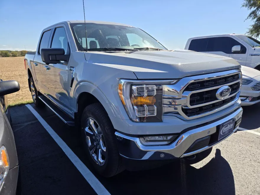 2023 Ford F-150 XLT photo 1