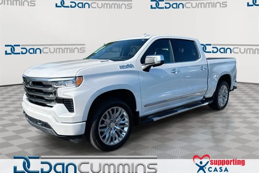 2024 Chevrolet Silverado 1500 High Country photo 1