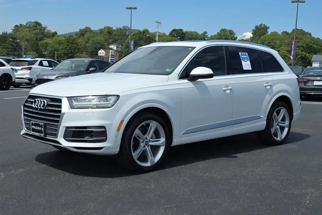 2019 Audi Q7 Prestige photo 1