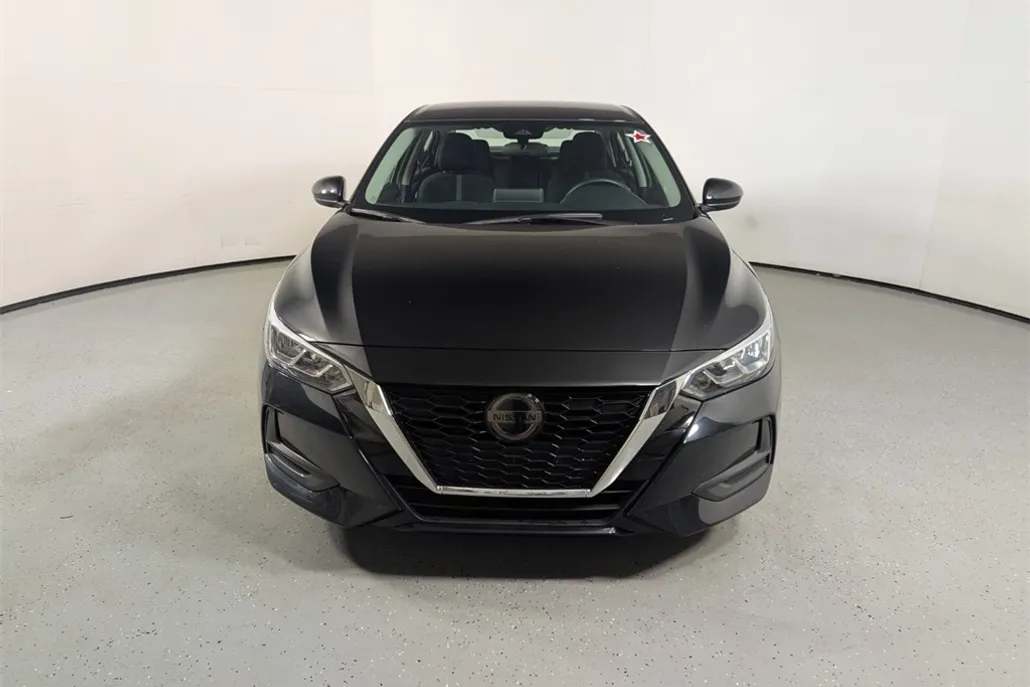 2023 Nissan Sentra SV photo 1