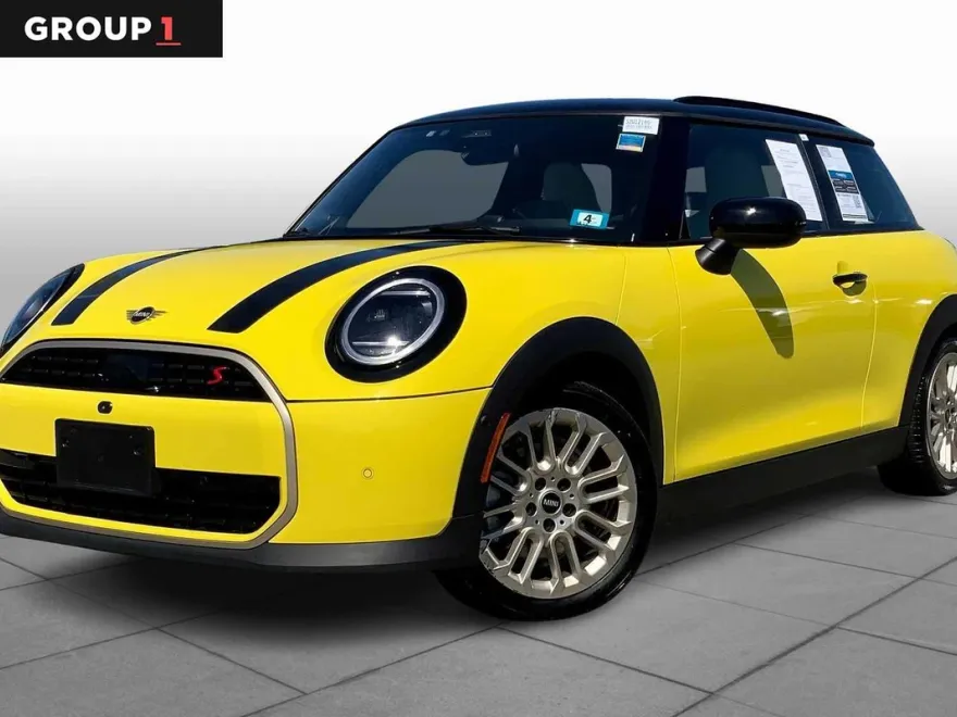2025 Mini Cooper 2 Door Hardtop S photo 1