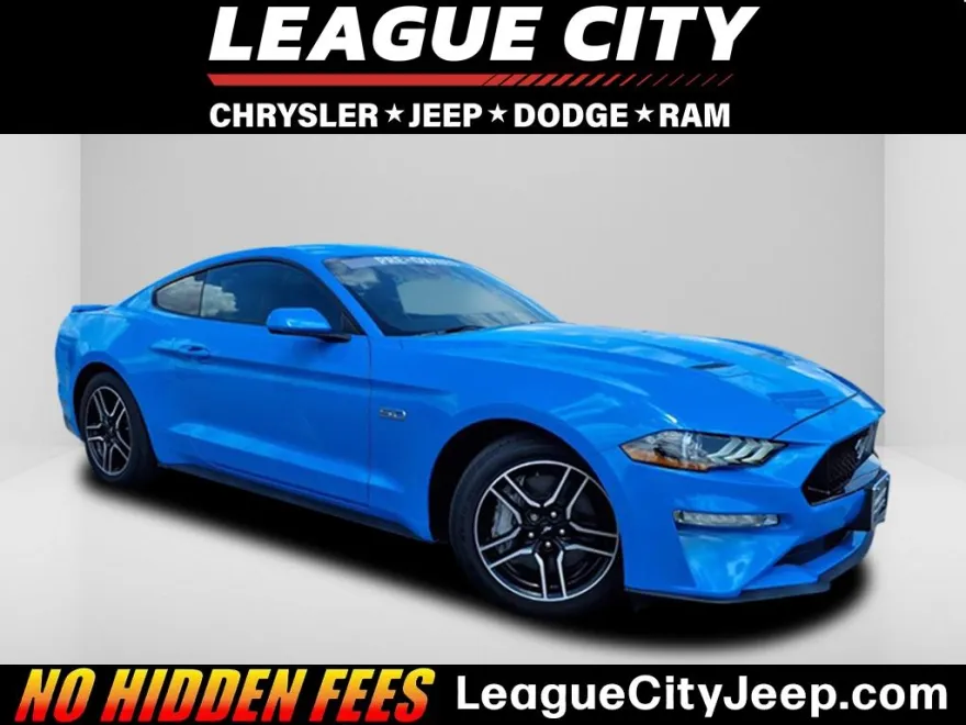 2022 Ford Mustang GT Premium photo 1