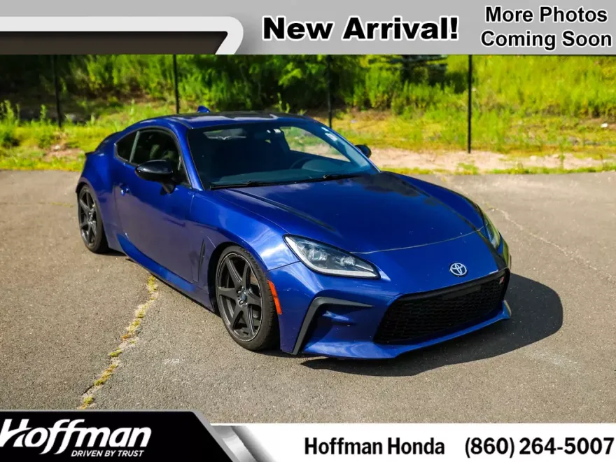 2022 Toyota GR86 Base photo 1