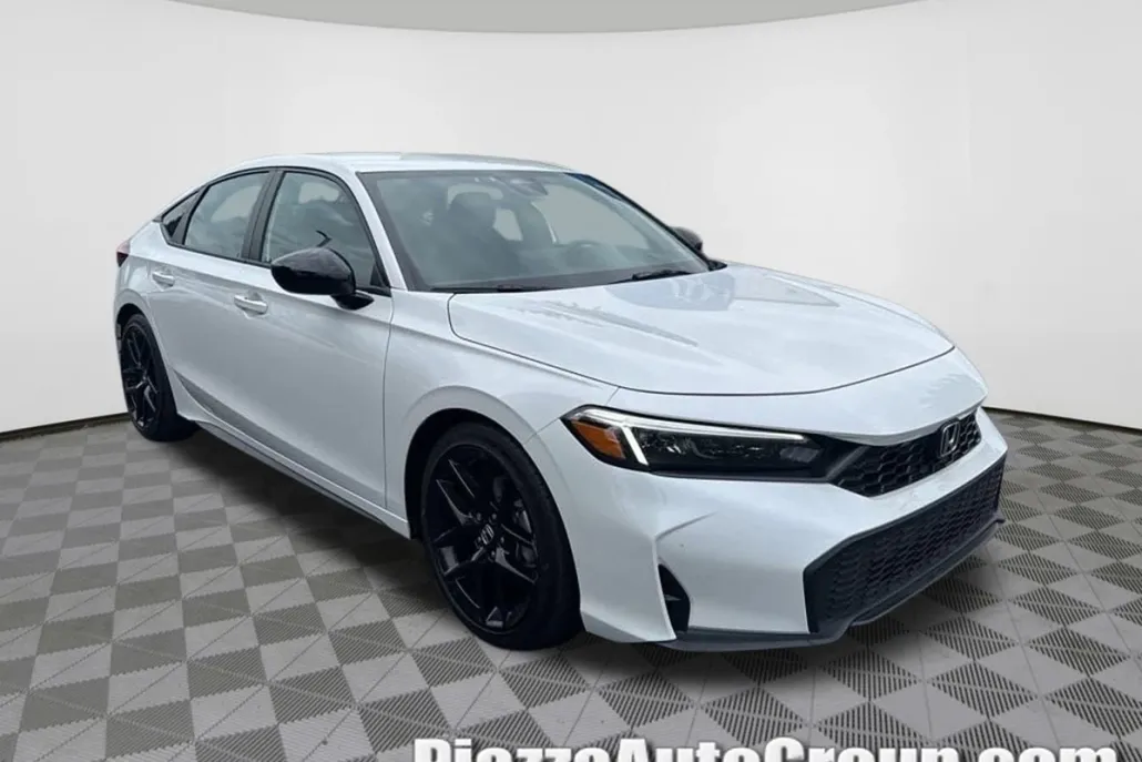 2025 Honda Civic Sport Hatchback photo 1
