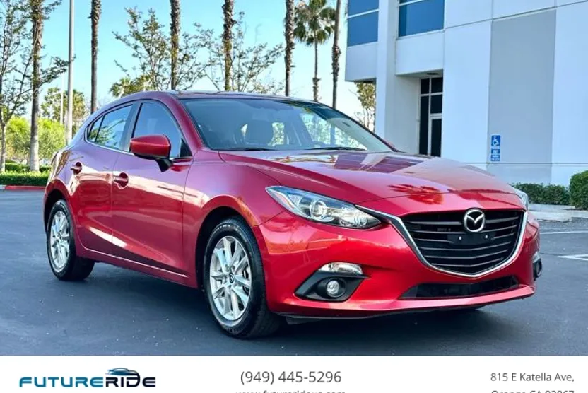 2015 Mazda Mazda3 Grand Touring Hatchback photo 1