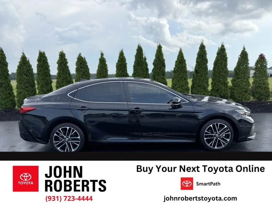 2025 Toyota Camry XLE photo 1