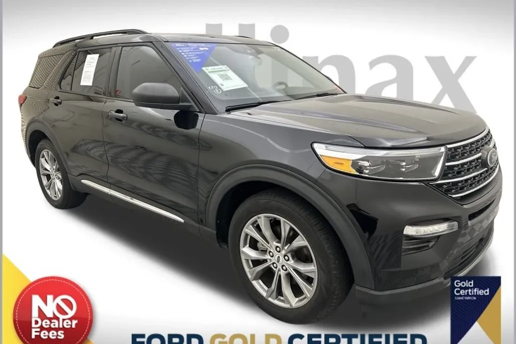 2022 Ford Explorer XLT photo 1