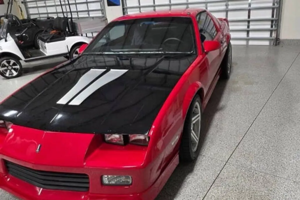 1986 Chevrolet Camaro RS photo 1