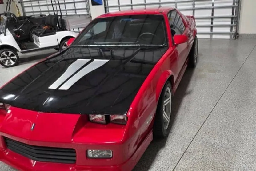 1986 Chevrolet Camaro RS photo 1