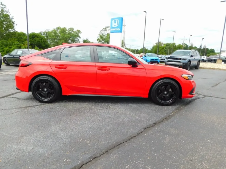 2024 Honda Civic Sport photo 1