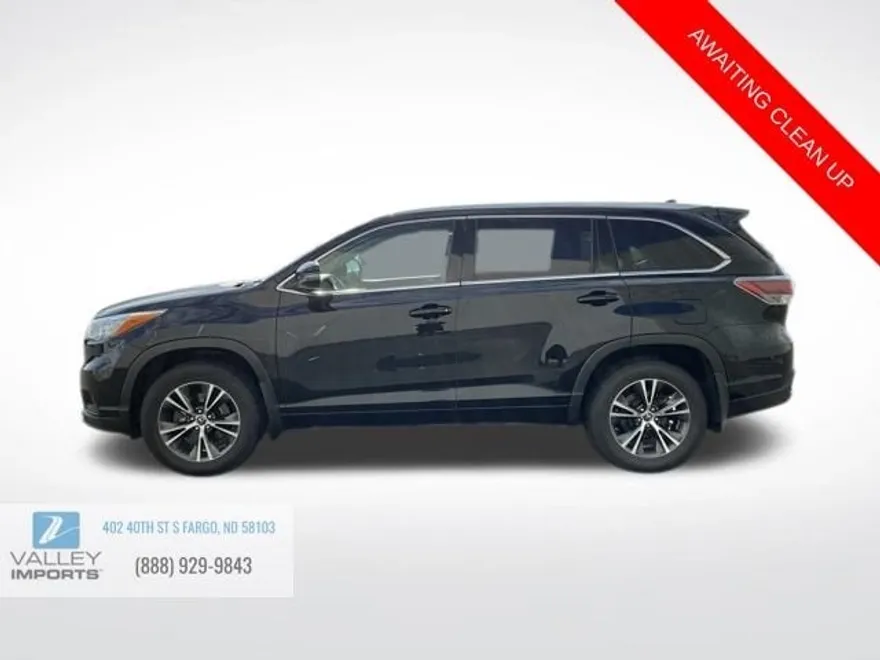 2016 Toyota Highlander XLE photo 1