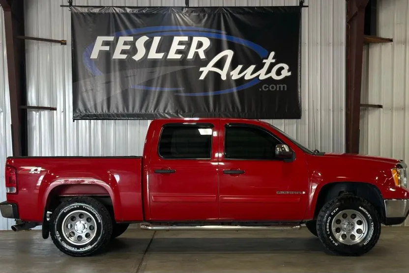 2009 Gmc Sierra 1500 SLE photo 1