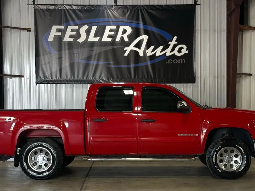 2009 Gmc Sierra 1500 SLE photo 1