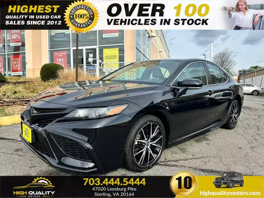 2023 Toyota Camry photo 1