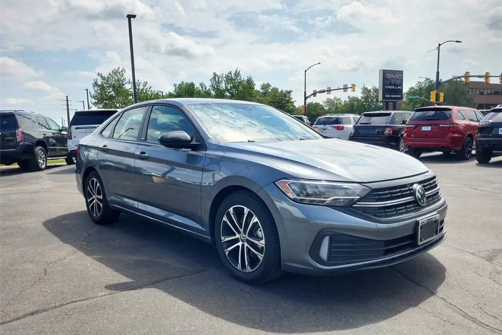 2023 Volkswagen Jetta 1.5T Sport photo 1