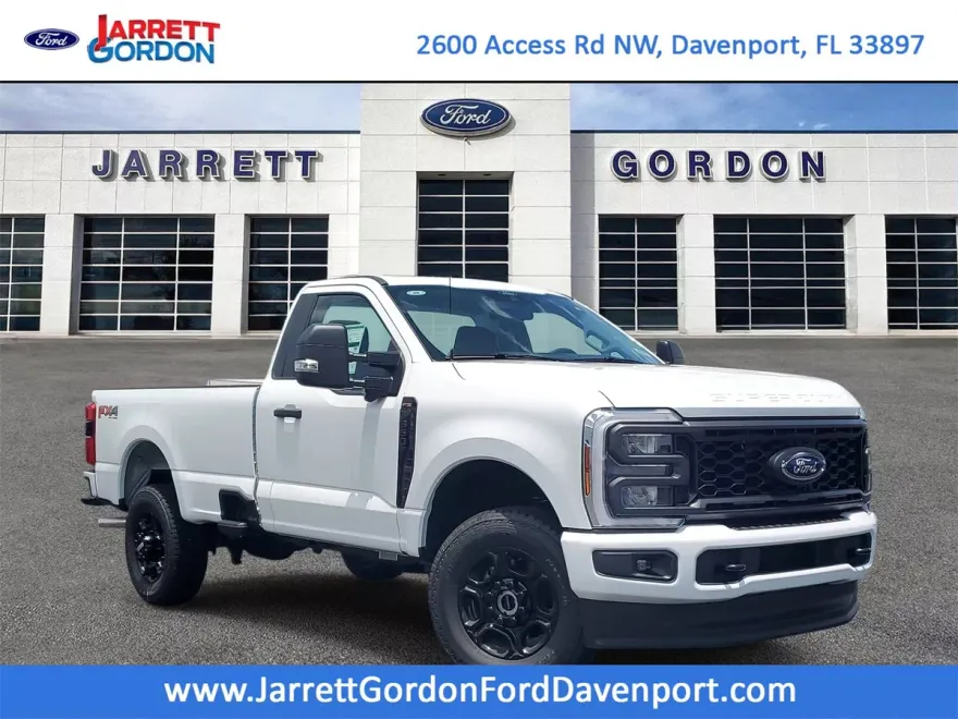 2025 Ford F-350 XL photo 1