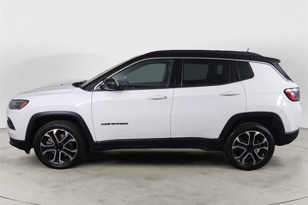 2023 Jeep Compass Limited photo 1